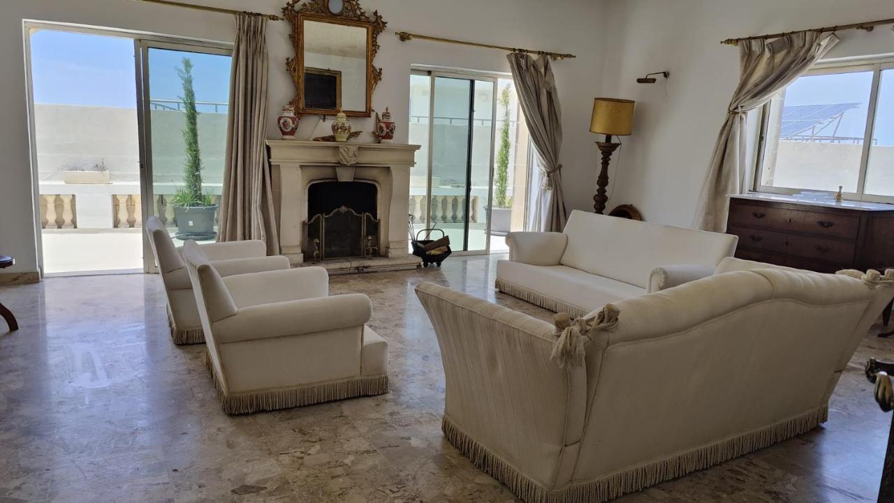 Stunning Villa With Pool, Table Tennis, Table Soccer And A Pool Table Naxxar Екстер'єр фото
