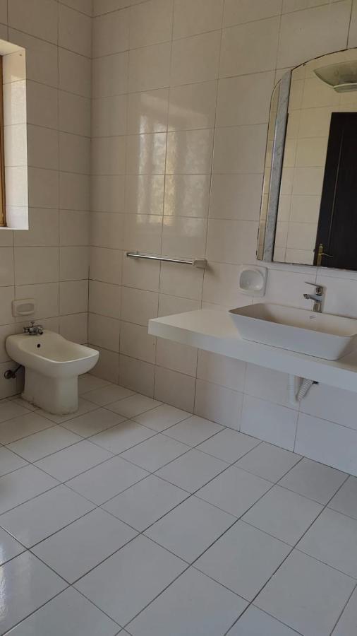 Stunning Villa With Pool, Table Tennis, Table Soccer And A Pool Table Naxxar Екстер'єр фото