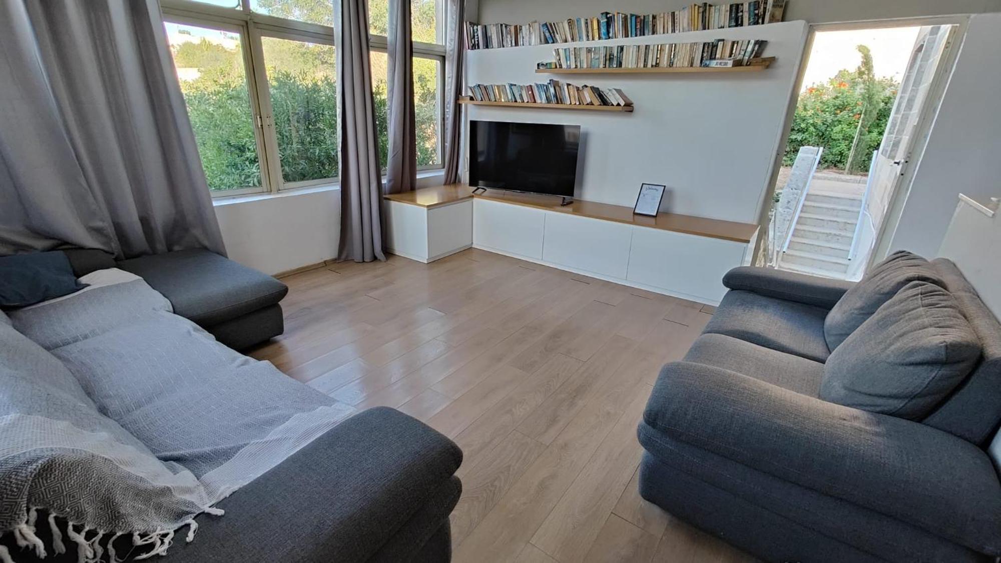 Stunning Villa With Pool, Table Tennis, Table Soccer And A Pool Table Naxxar Екстер'єр фото