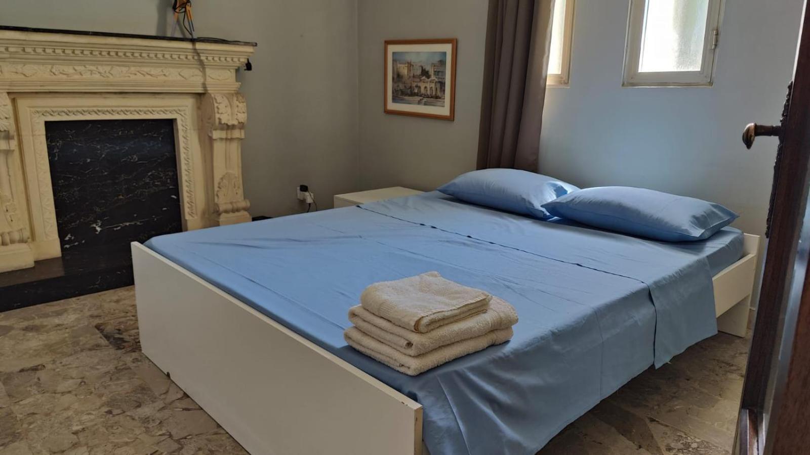 Stunning Villa With Pool, Table Tennis, Table Soccer And A Pool Table Naxxar Екстер'єр фото