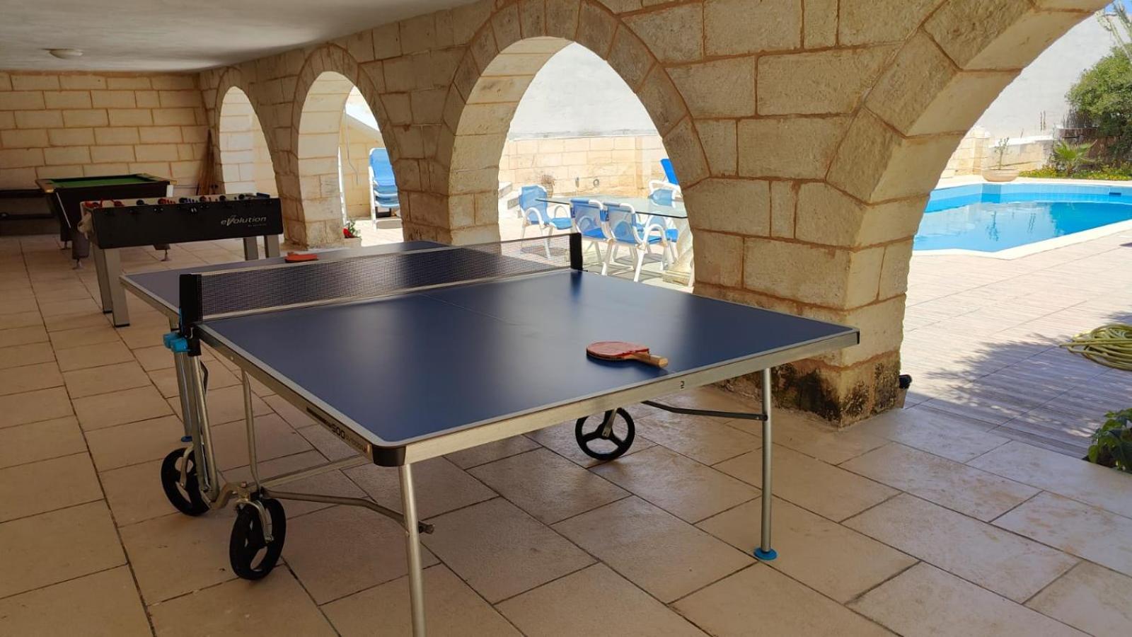 Stunning Villa With Pool, Table Tennis, Table Soccer And A Pool Table Naxxar Екстер'єр фото