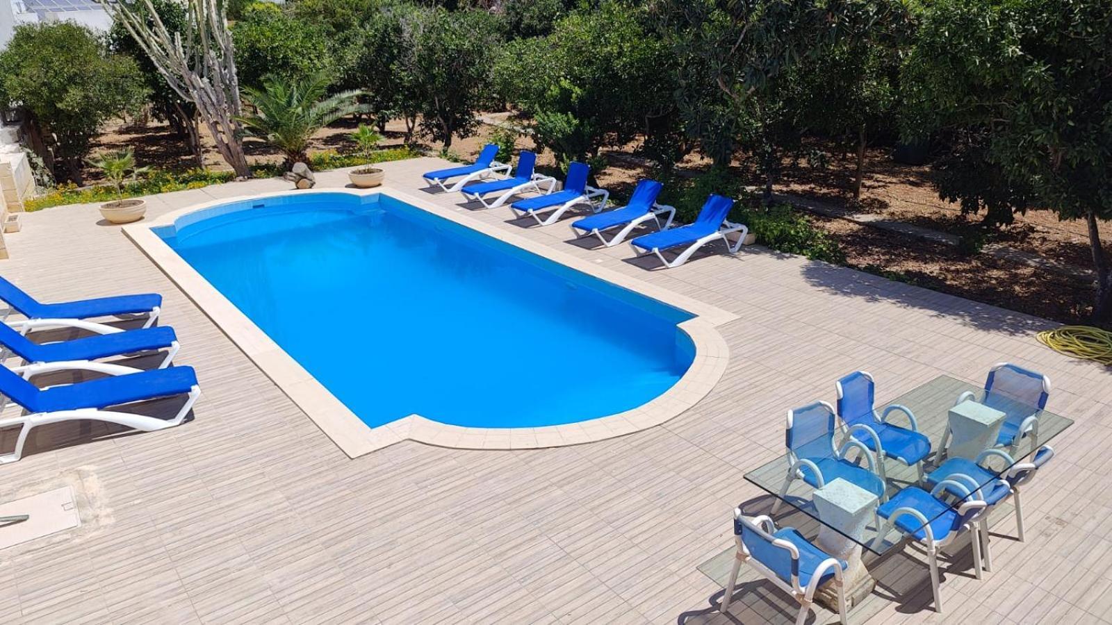 Stunning Villa With Pool, Table Tennis, Table Soccer And A Pool Table Naxxar Екстер'єр фото